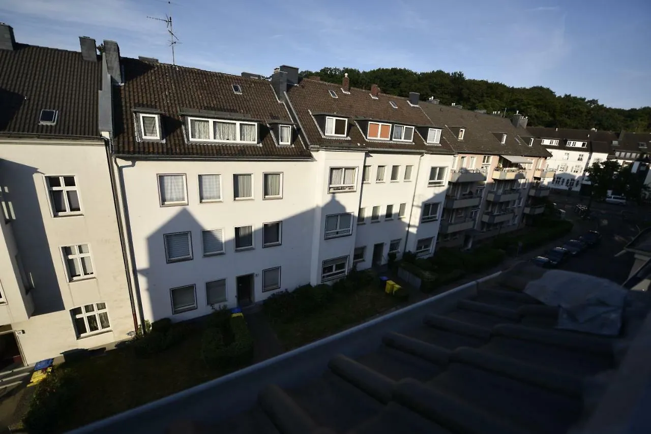 Liliencronstrasse Apartment Dusseldorf