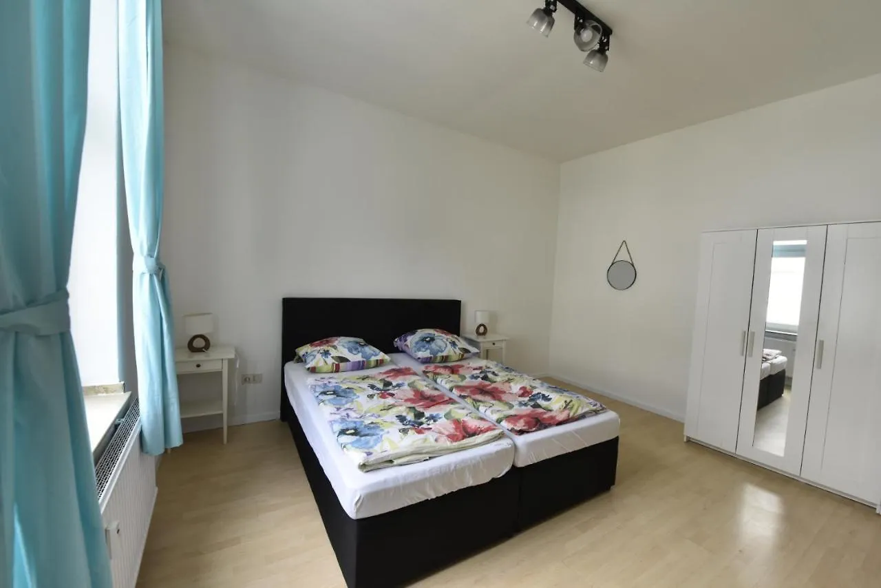 Liliencronstrasse Apartment Dusseldorf